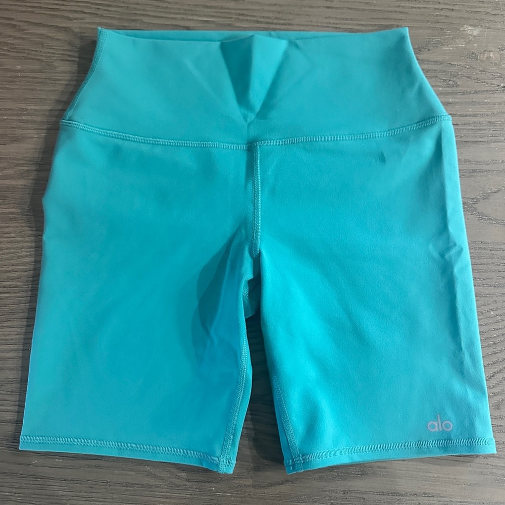 ALO Yoga Women's Teal High Waist Shorts